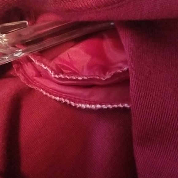 Neiman Marcus maroon sweater - Picture 7 of 7
